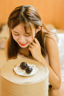 电影朝八晚四